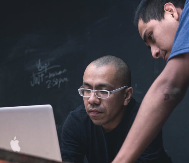 experts_page_about_image_alt